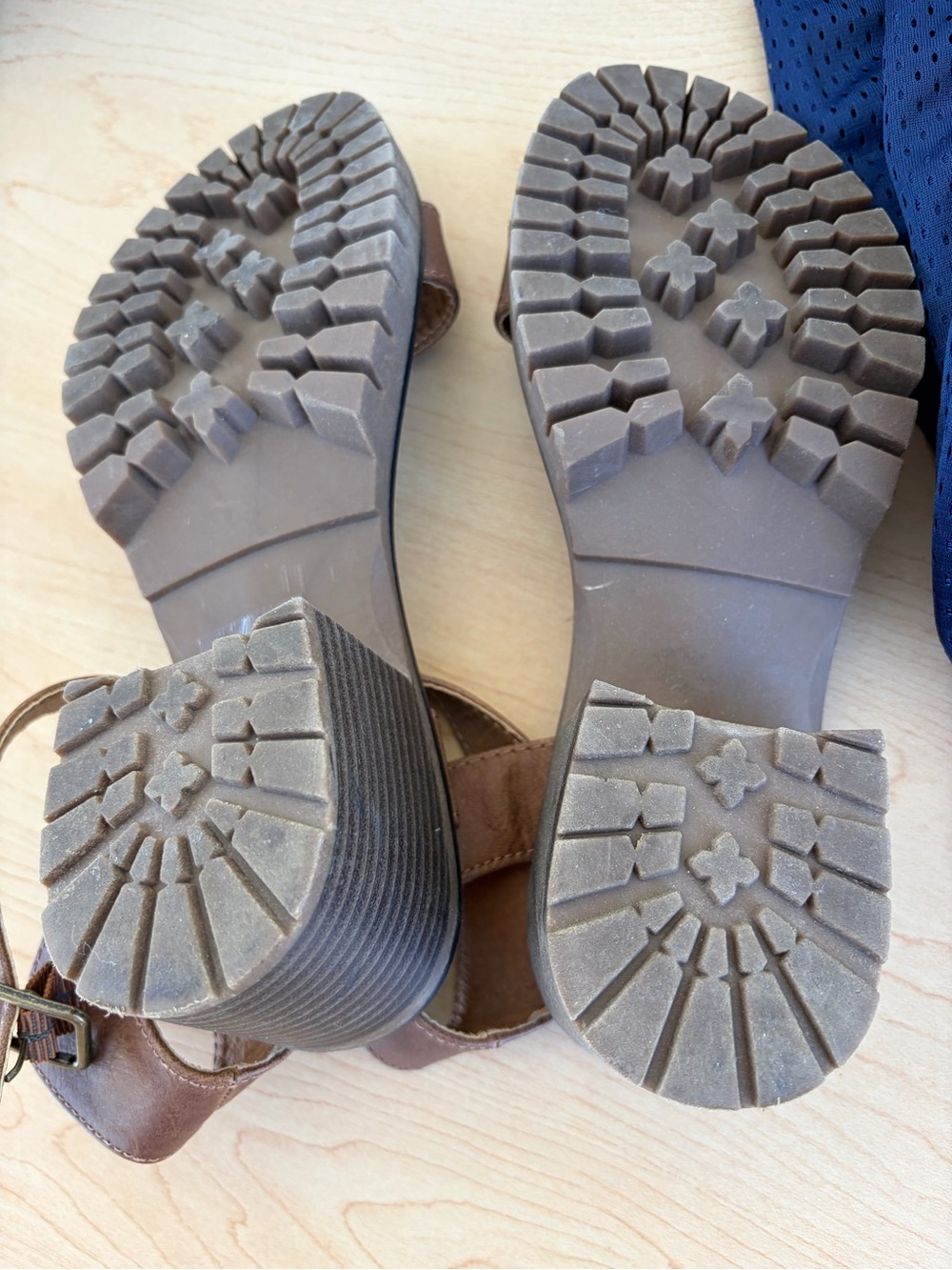 Pop Women’s Brown Ankle-Strap Sandals Women’s Size 7.5 - Picture 15 of 16
